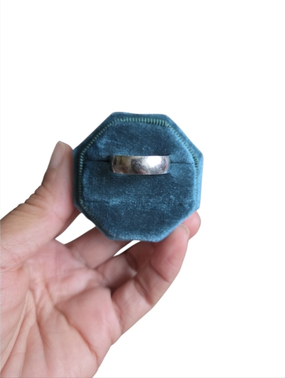 Size 9 Classic Thick Silver Band Ring